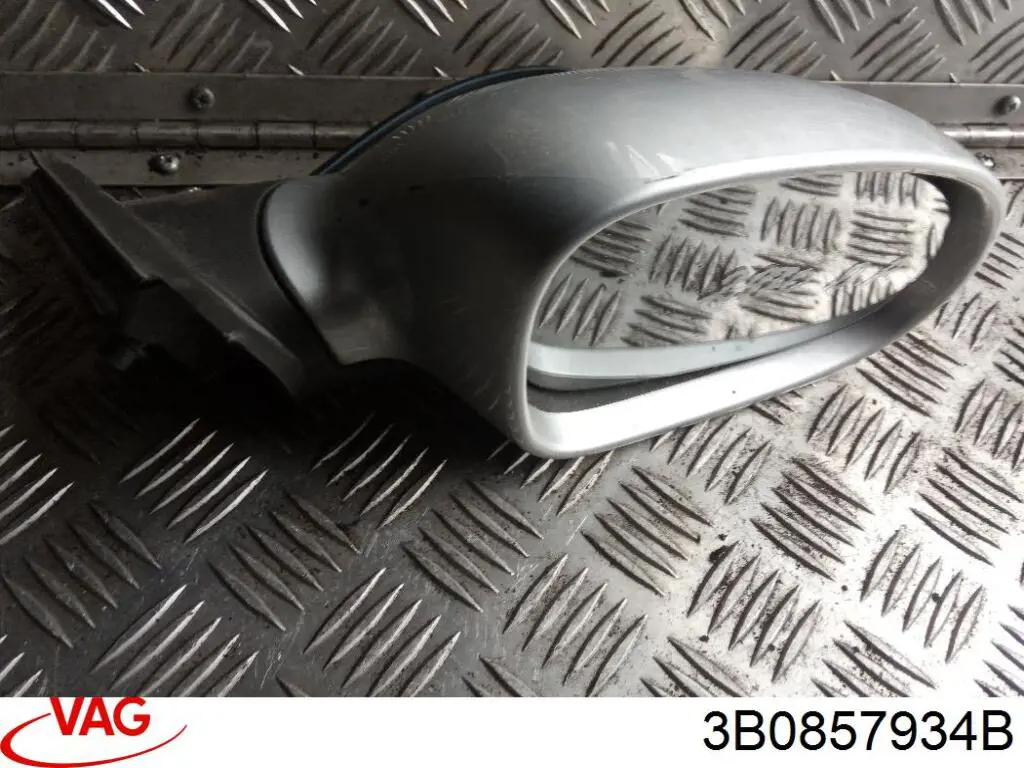  VAG 3B0857934B ціна, від 47.94 USD