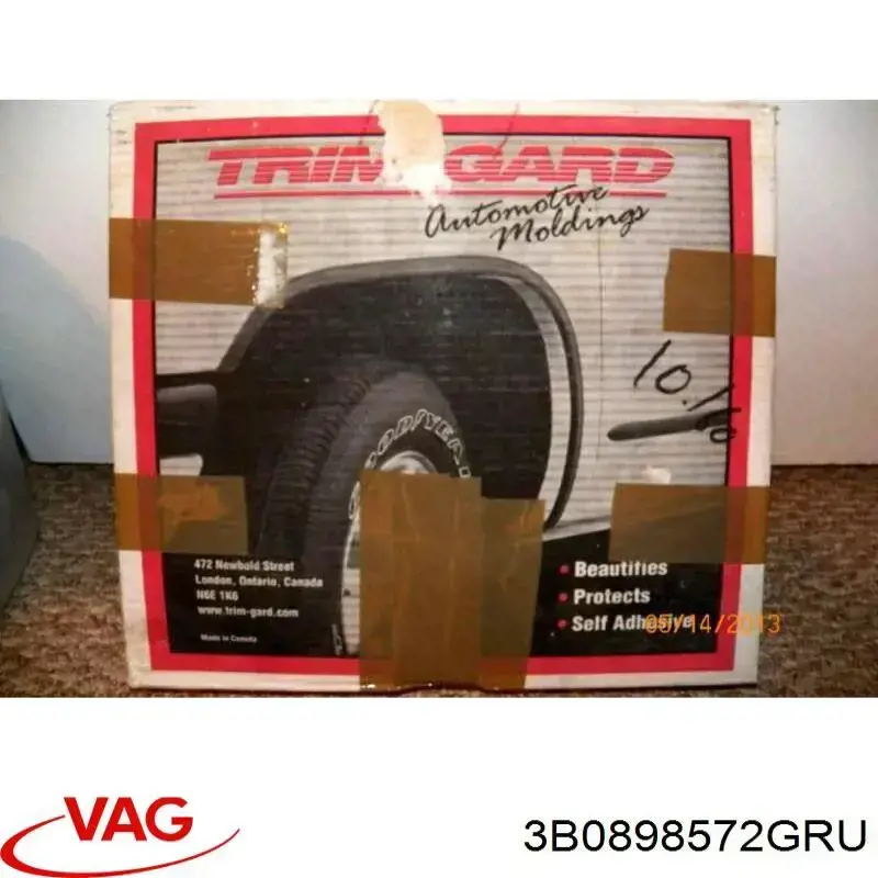 Молдинг передньої правої двері VAG 3B0989572GRU ціна, від 17.82 USD