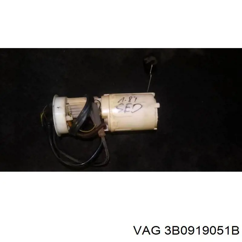 Купити 3B0919051B VAG Насос занурювальний в баці