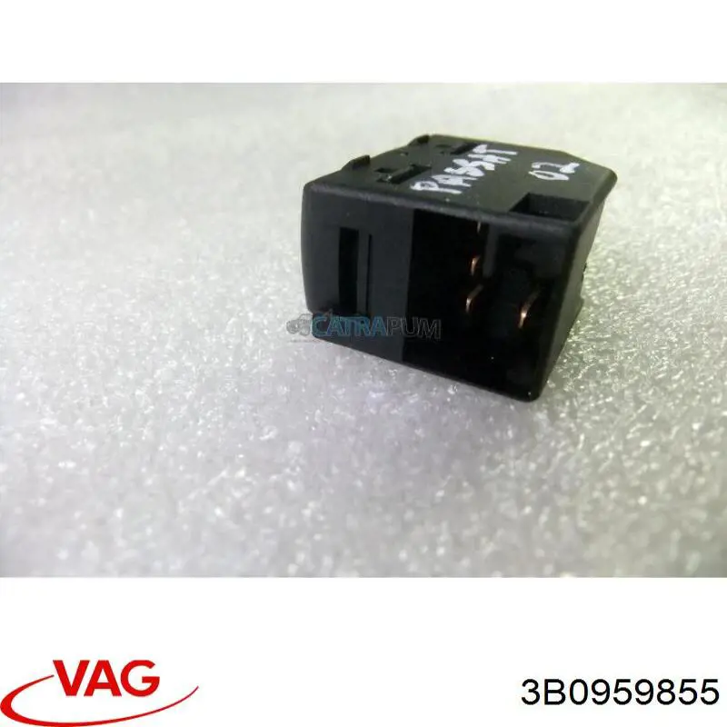 Кнопка вмикання двигуна склопідіймача задня 3B0959855 VAG