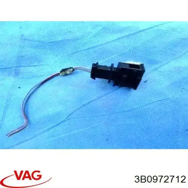 Купити 3B0972712 VAG Роз'єм (фішка) генератора