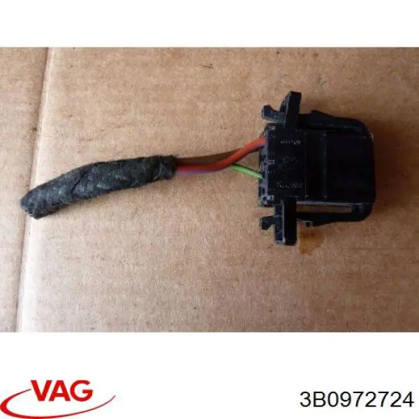  VAG 3B0972724 ціна, від 1.27 USD