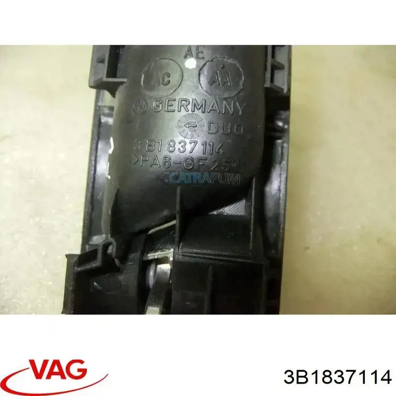 Ручка передніх дверей внутрішня, права VAG 3B1837114