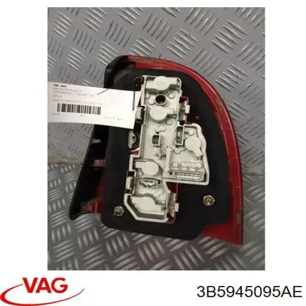 3B5945095AE VAG Задня ліва фара