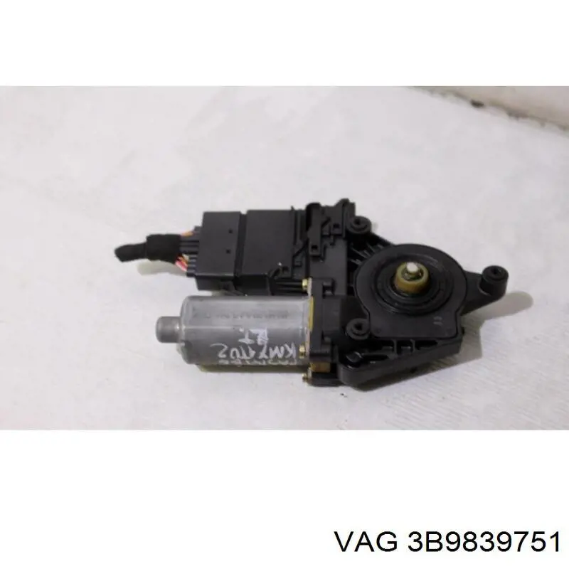  VAG 3B9839751 ціна, від 11.29 USD