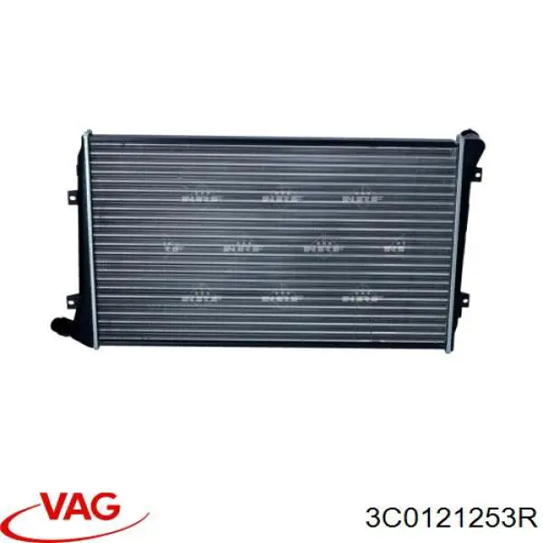 Купити 3C0121253R VAG Радіатор двигуна