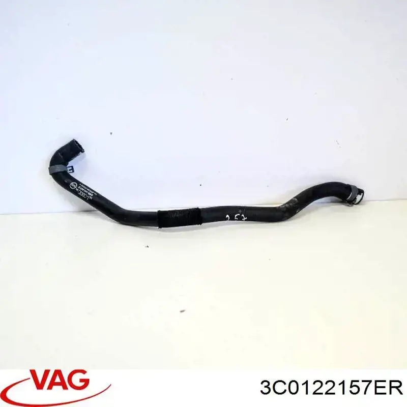 Патрубок системи охолодження VAG 3C0122157ER
