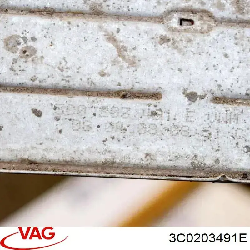 Купити 3C0203491E VAG Радіатор охолодження палива