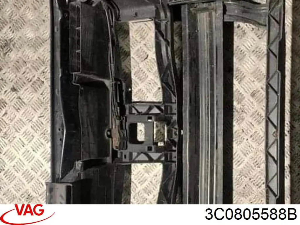 Панель передня VAG 3C0805588B ціна, від 65.21 USD