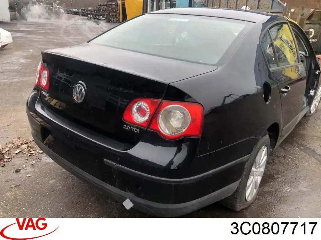 Молдинг переднього бампера, лівий VAG 3C0807717 ціна, від 4.39 USD