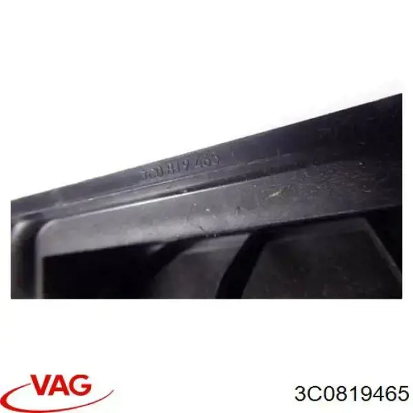 Решітка вентиляційна задня 3C0819465 VAG