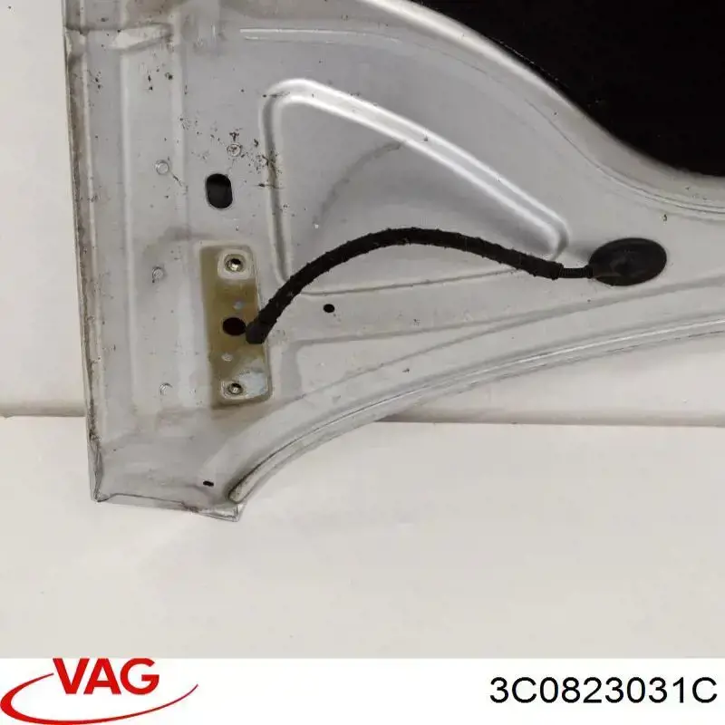 Капот 3C0823031C VAG