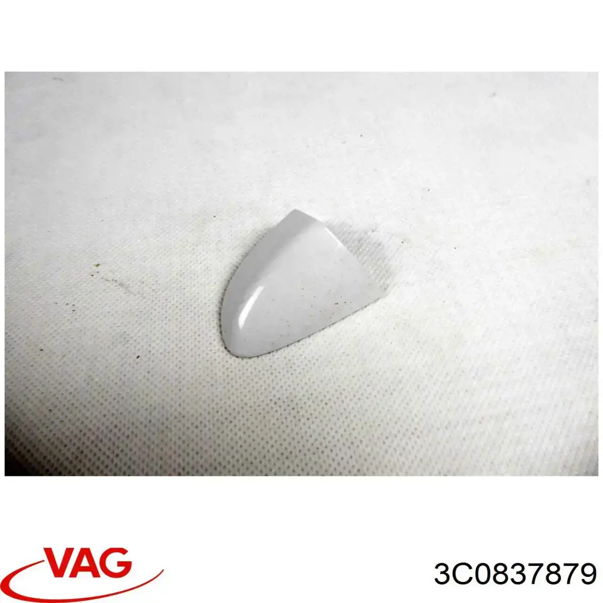 Кришка ручки зовнішніх дверей задніх лівих VAG 3C0837879GRU ціна, від 8.85 USD