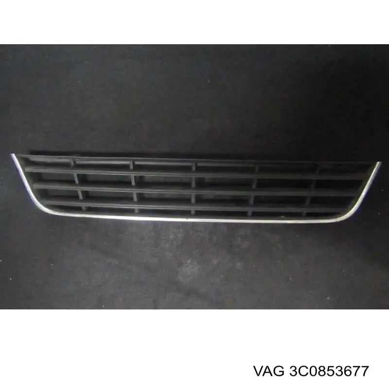 Купити 3C0853677 VAG Решітка переднього бампера, центральна