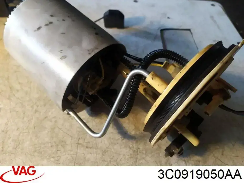 Купити 3C0919050AA VAG Насос занурювальний в баці