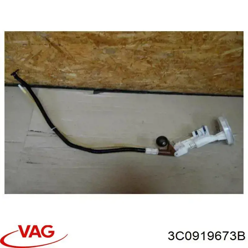 Купити 3C0919673B VAG Датчик рівня палива в бензобаку