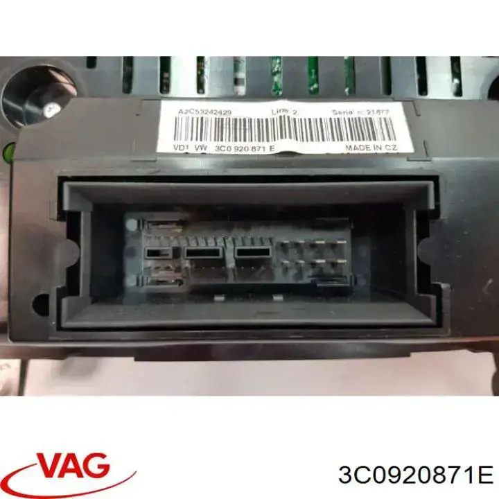 Приладова дошка-щиток приладів 3C0920871EX VAG