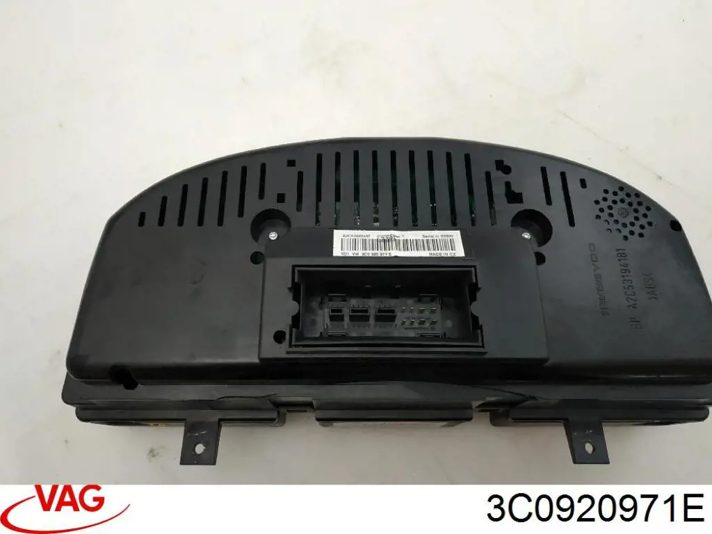 3C0920971E VAG Щиток приладів додатковий