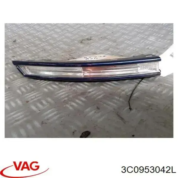 Вказівник повороту правий 3C0953042L VAG