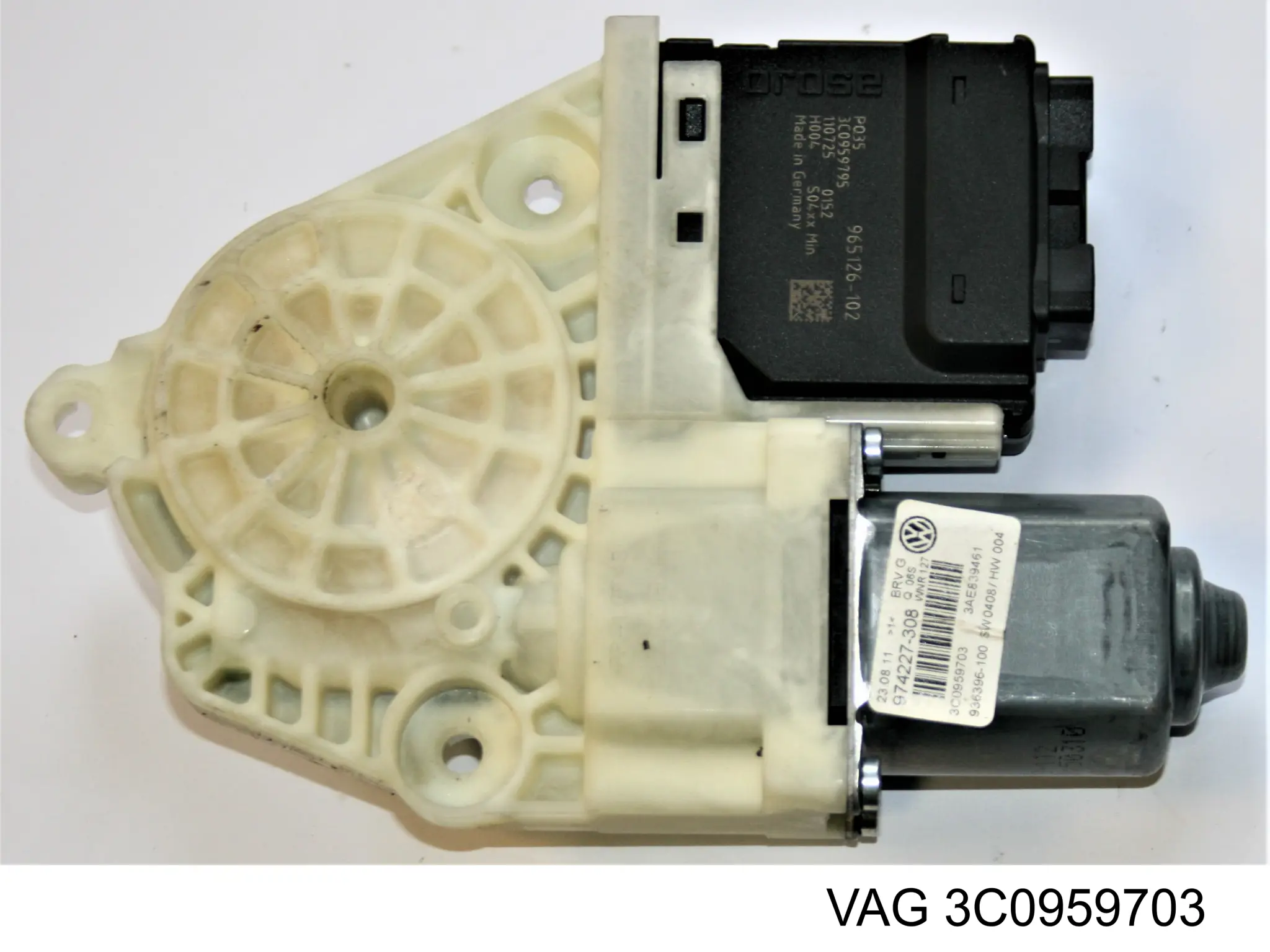 Двигун склопідіймача двері передньої, лівої 3C0959703 VAG