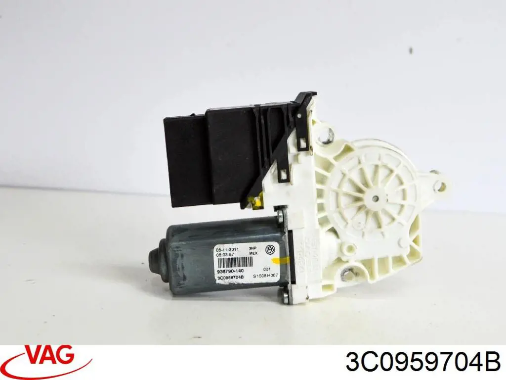 Купити 3C0959704B VAG Двигун склопідіймача двері передньої, правої