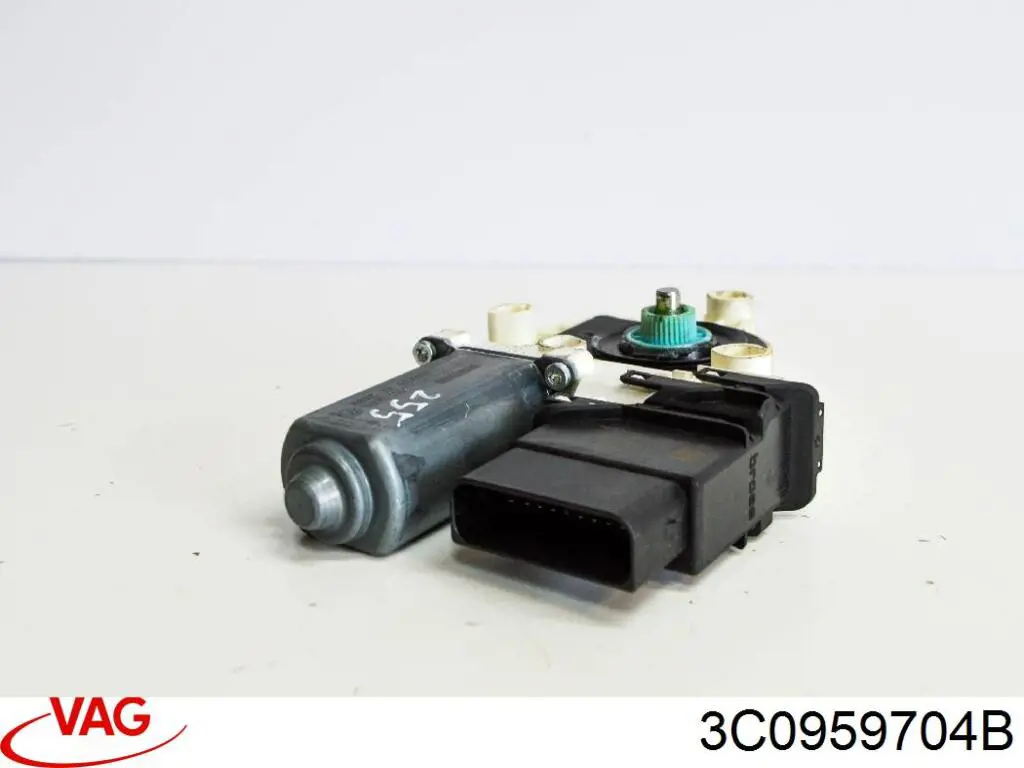 3C0959704B VAG Мотор склопідйомника дверей передніх, правих