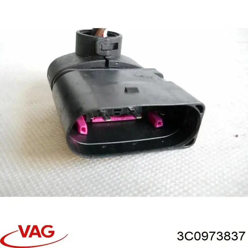 Вилка електрична причепа (TRUCK) VAG 3C0973837 ціна, від 7.98 USD