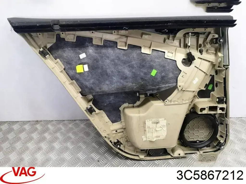 Купити 3C5867212 VAG Картка задніх правих дверей