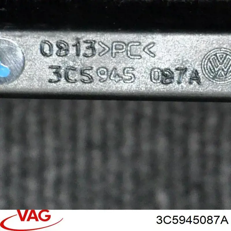 Задній стоп 3C5945087A VAG