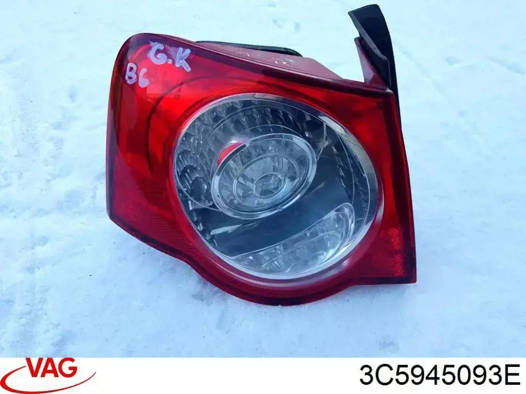Стоп задній VAG 3C5945093E ціна, від 19.75 USD