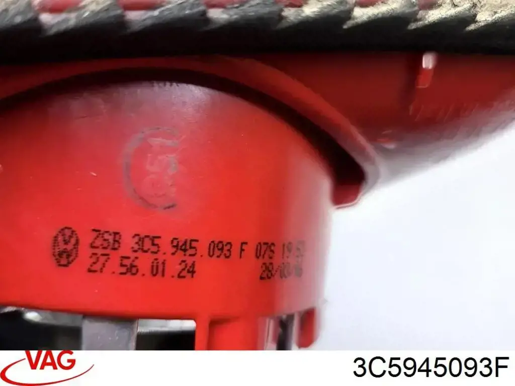 Стоп задній VAG 3C5945093F ціна, від 17.48 USD