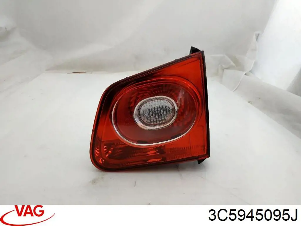 Стоп задній VAG 3C5945095D
