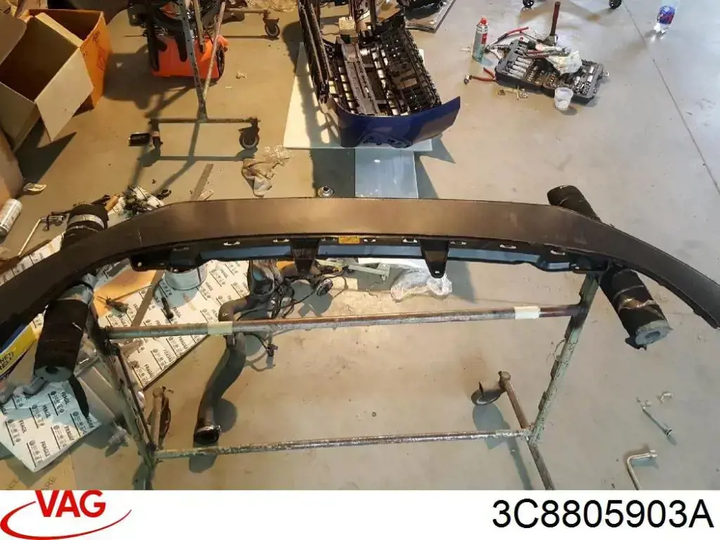 Нижня накладка на передній бампер FPS FP7436920 ціна, від 39.08 USD