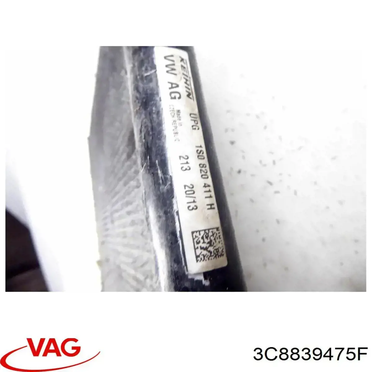  VAG 3C8839475F