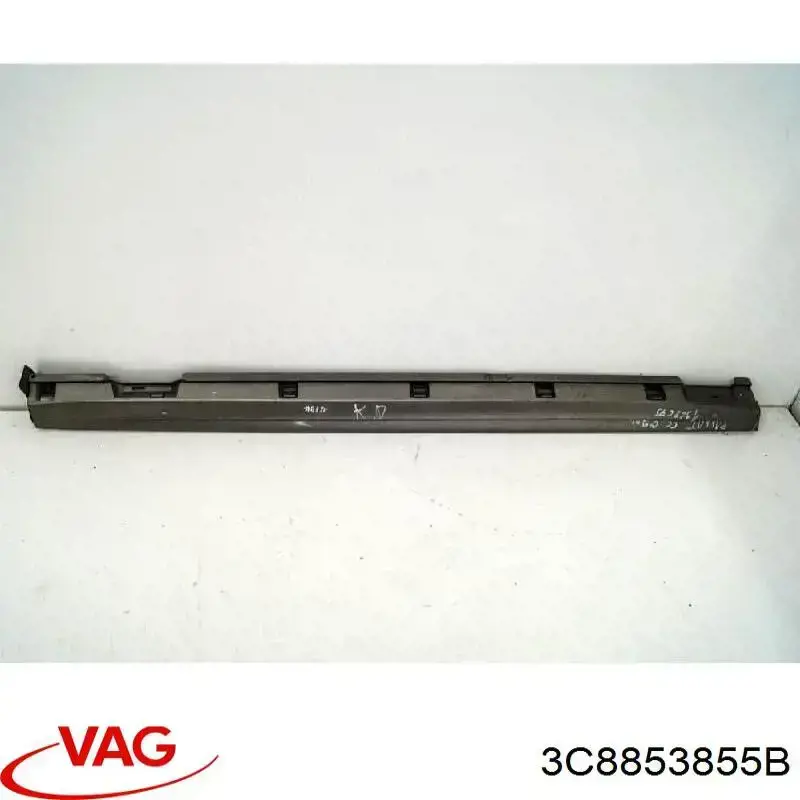 Накладка зовнішня (молдинг) порога, лівий VAG 3C8853855B ціна, від 38.09 USD