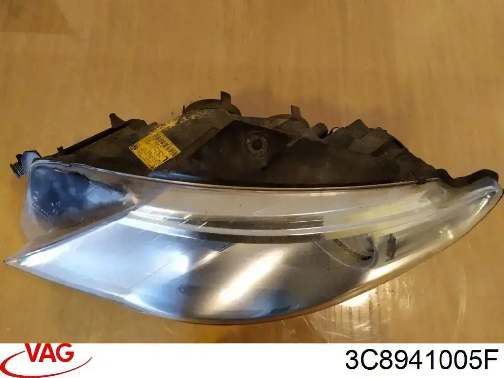 Фара ліва 3C8941005F VAG