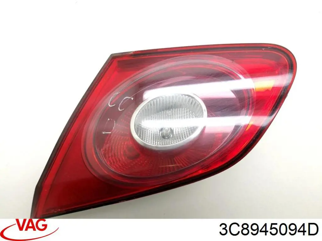 Стоп задній VAG 3C8945094D ціна, від 34.27 USD