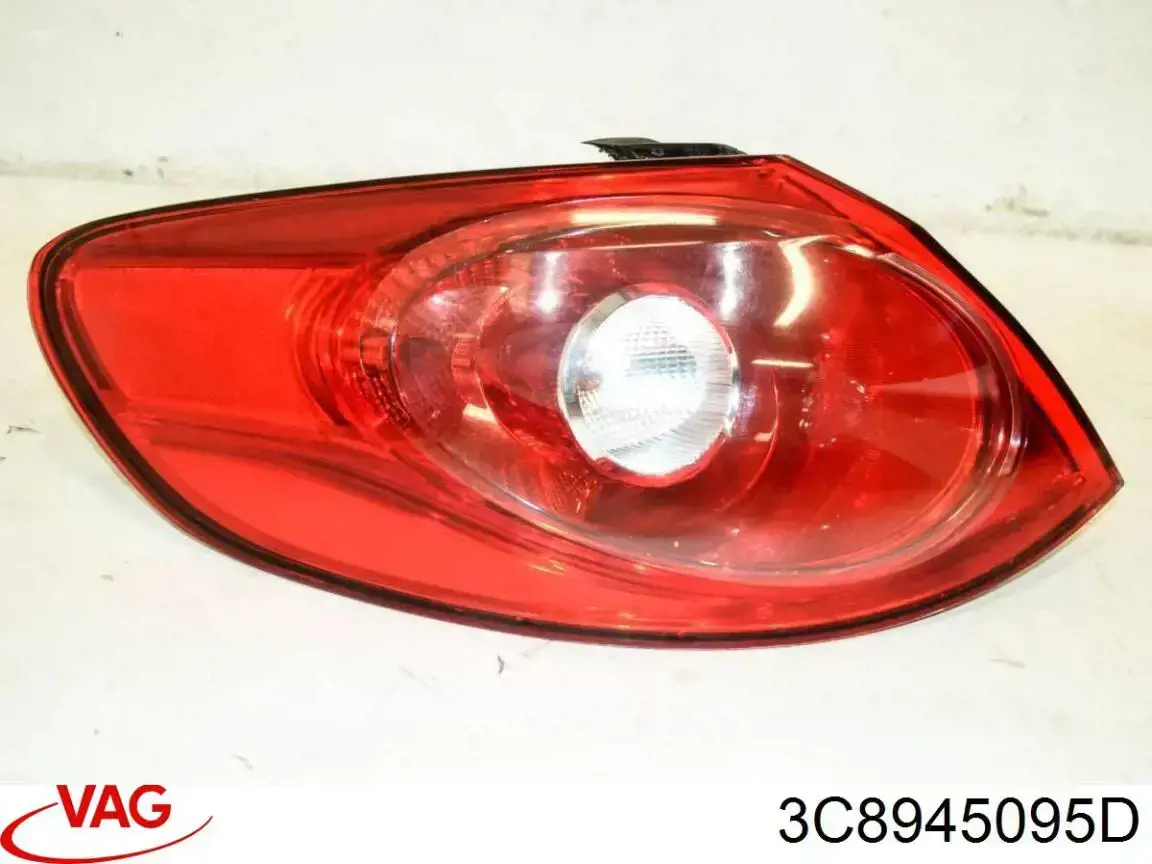 Задня ліва зовнішня фара Diamond/DPA 99451788602 ціна, від 117.16 USD