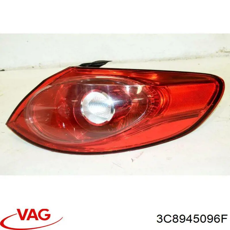 Ліхтар задній правий, зовнішній VAG 3C8945096F ціна, від 107.53 USD