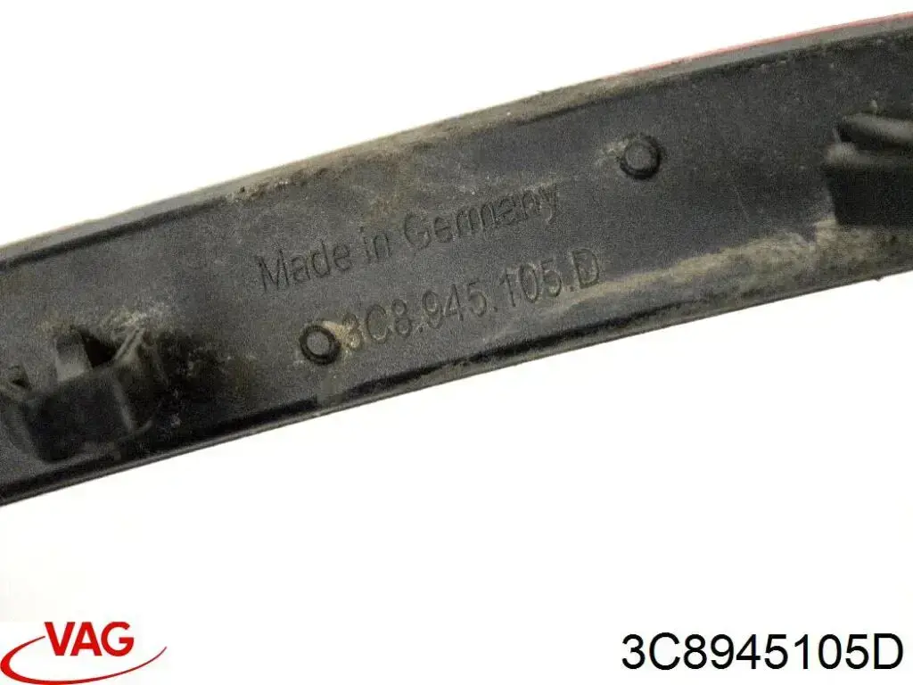 Лівий катафот заднього бампера Autotechteile 3945053 ціна, від 13.38 USD