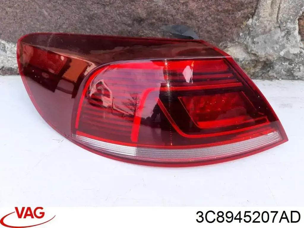 Задня ліва зовнішня фара VAG 3C8945207AD ціна, від 179.65 USD