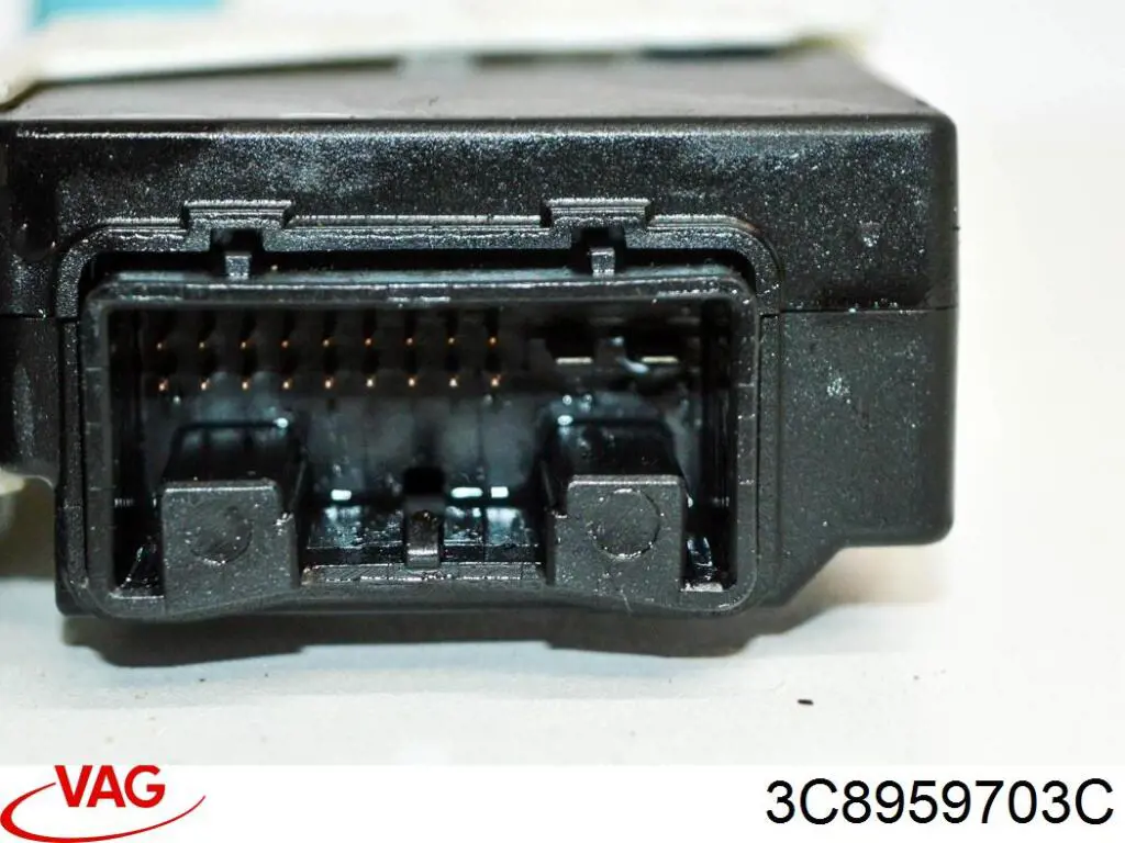  VAG 3C8959703C ціна, від 6.77 USD