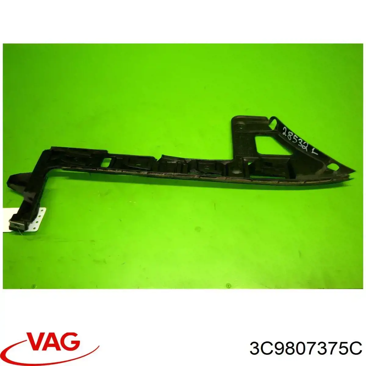 Кріплення бамера ліве VAG 3C9807375 ціна, від 11.40 USD