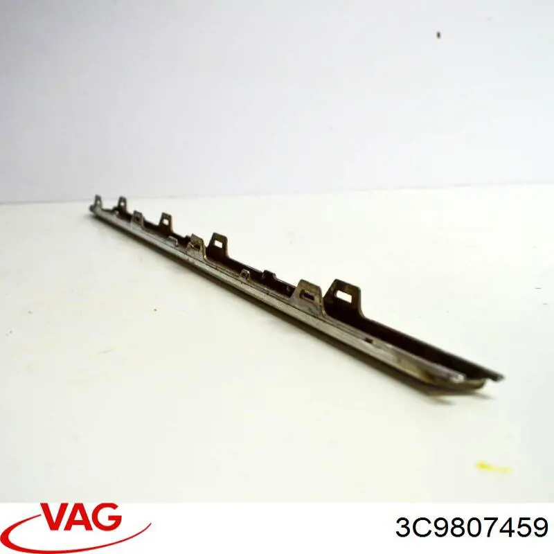 Молдинг заднього бампера, лівий VAG 3C9807459 ціна, від 31.57 USD