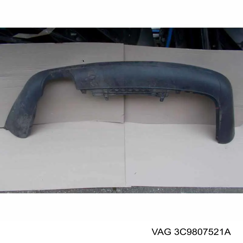 Тюнінг заднього бампера VAG 3C9807521A9B9REF ціна, від 68.26 USD