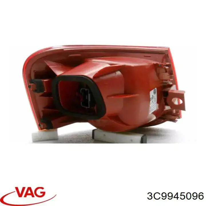 Ліхтар задній правий, зовнішній VAG 3C9945096 ціна, від 85.38 USD