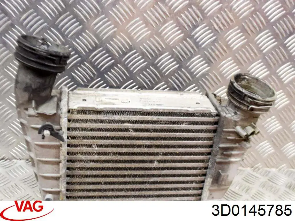 3D0145803 VAG Охолоджувач наддувочного повітря