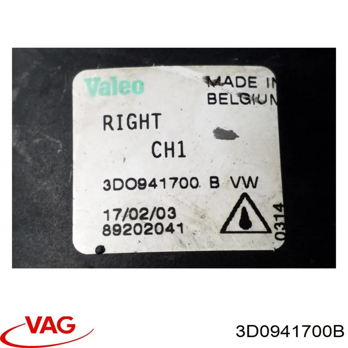 Права протитуманні фари VAG 3D0941700B ціна, від 19.69 USD
