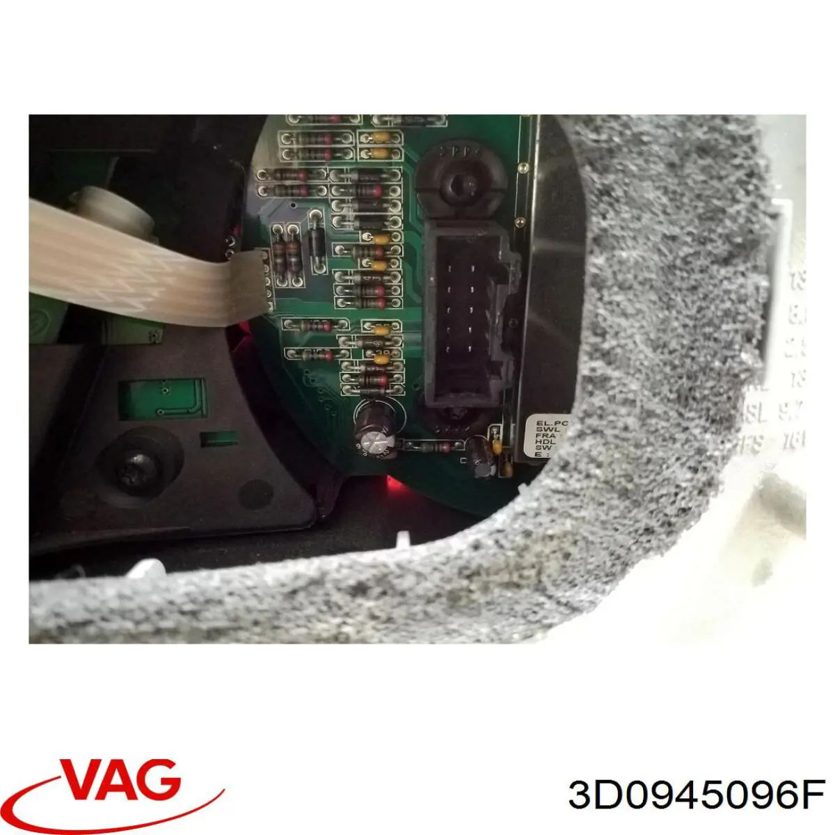 Фара задня права зовнішня VAG 3D0945096F