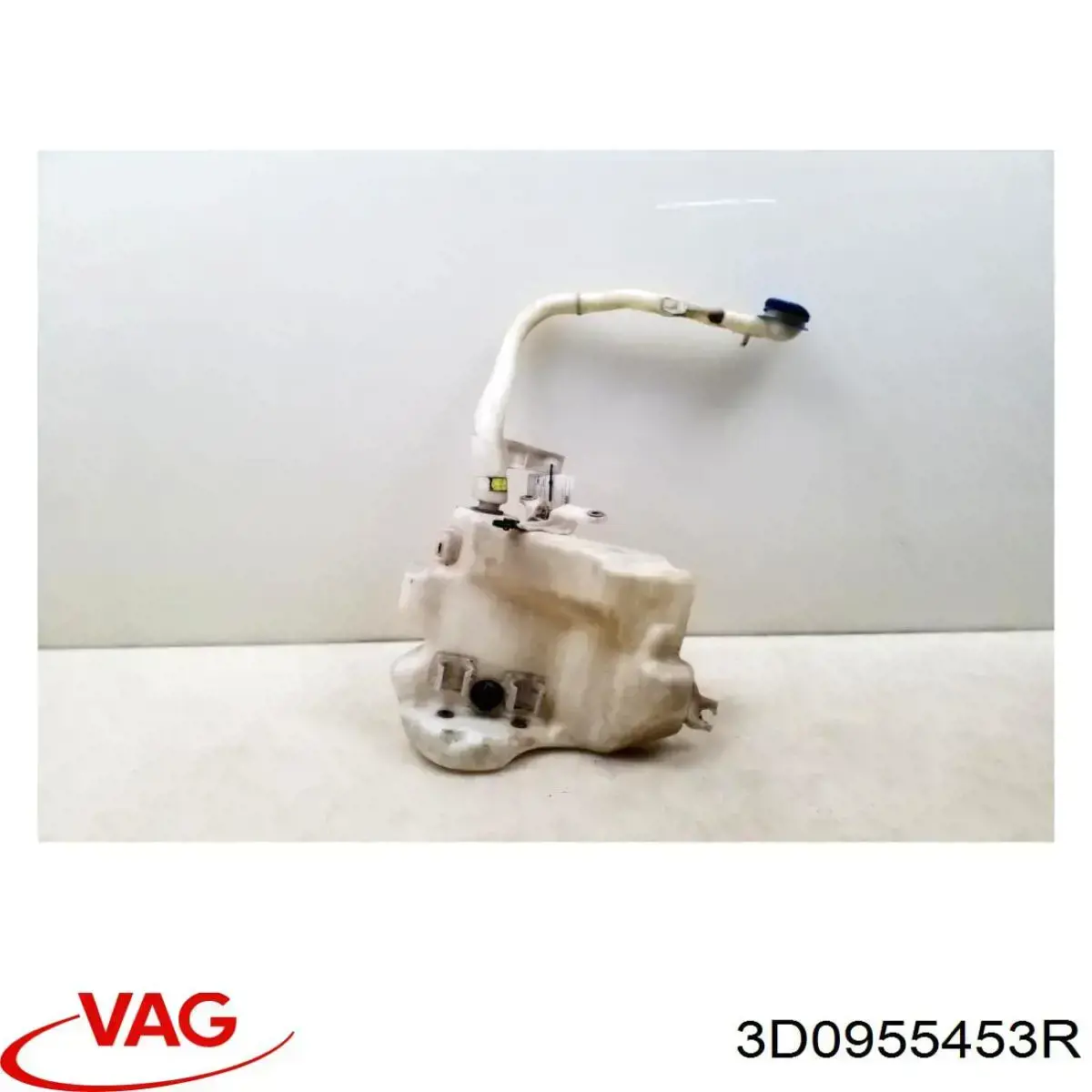 3D0955453R VAG Бачок склоомивача